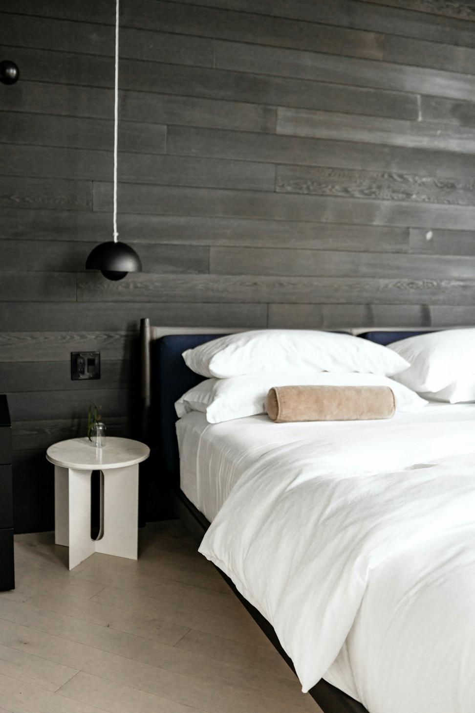 Minimalist bedroom interior design